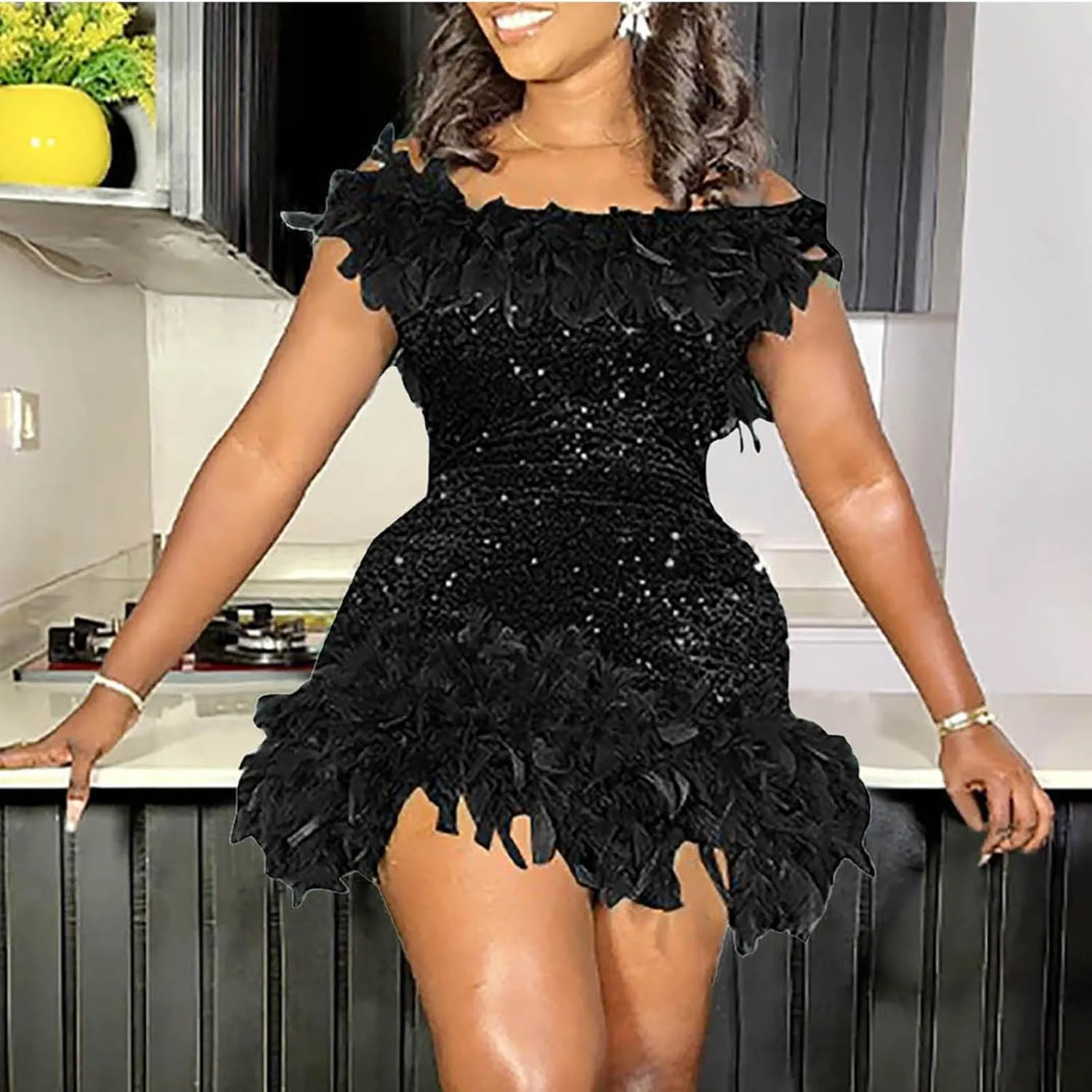 Hvyesh Sparkly Fringe Dresses for Women 2024 Sexy Fringe Tassel Club Party Prom Mini Strap Dress Sleeveless Sequin Dress