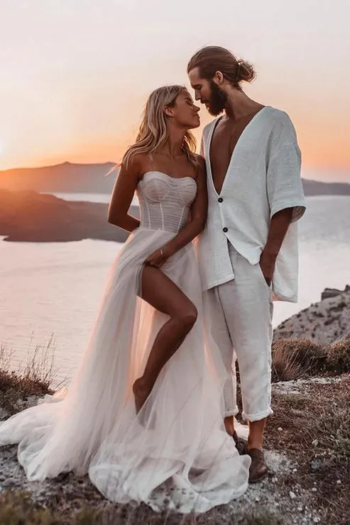 Luolandi Romantic A-Line Sweetheart Ivory Tulle Beach Wedding Dresses with Slit Off Shoulder