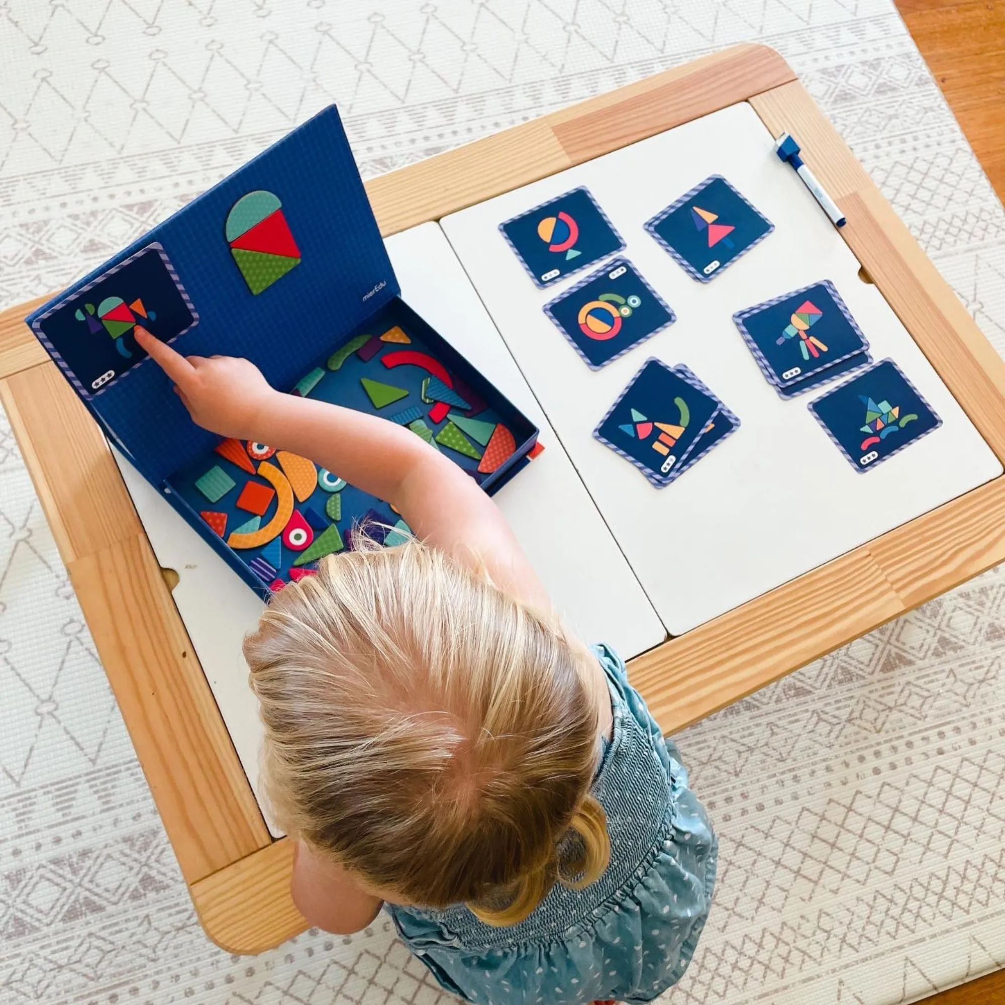 MierEdu Magnetic Art Case - Shapes
