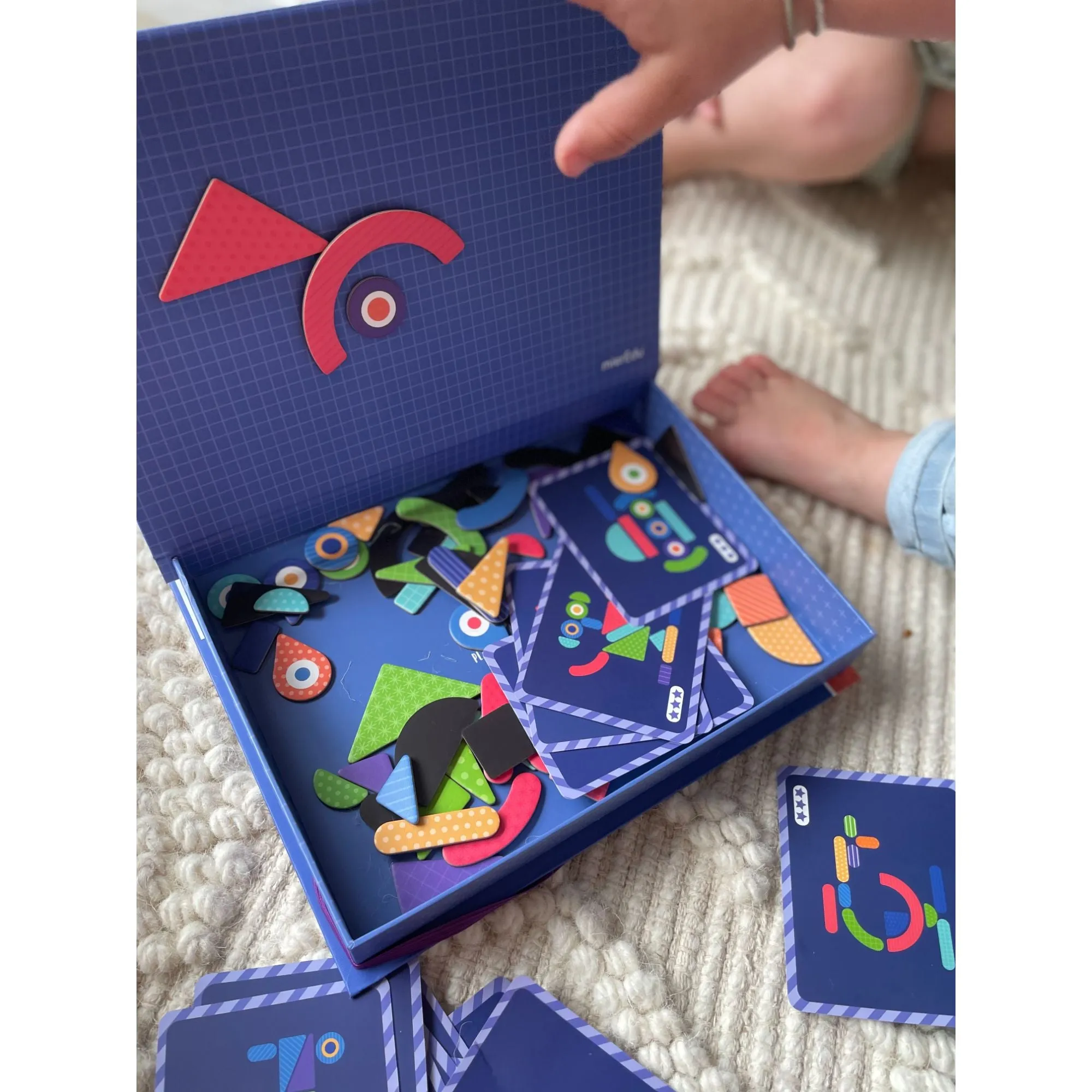 MierEdu Magnetic Art Case - Shapes