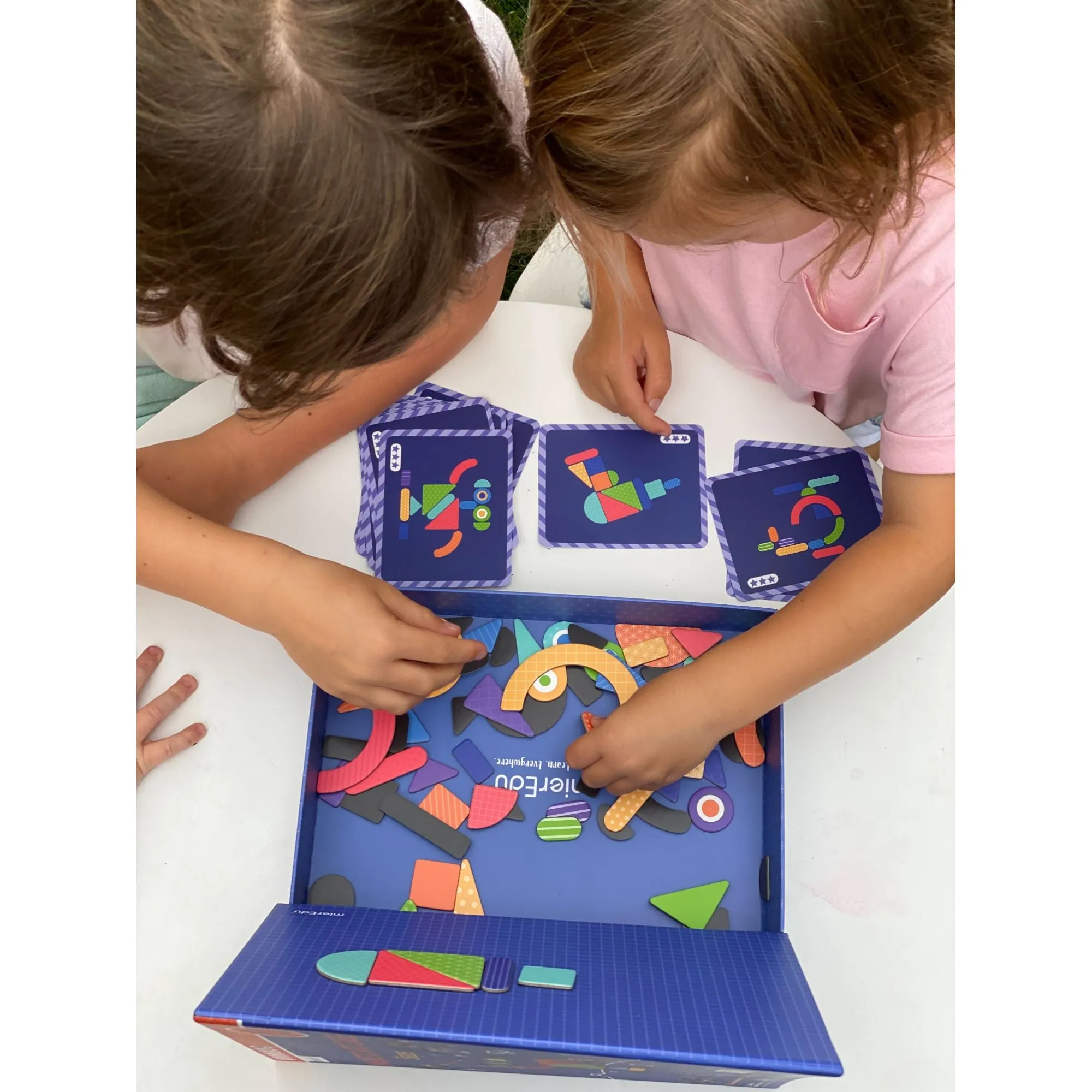 MierEdu Magnetic Art Case - Shapes