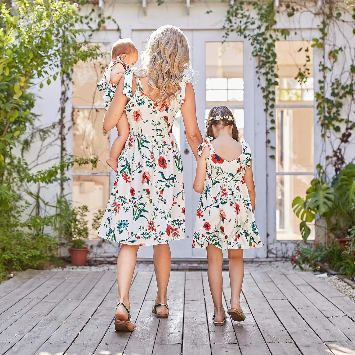 PopReal Mommy and Me Floral Printed Dresses Shoulder Straps Bowknot Chiffon Sleeveless Beach Mini Sundress