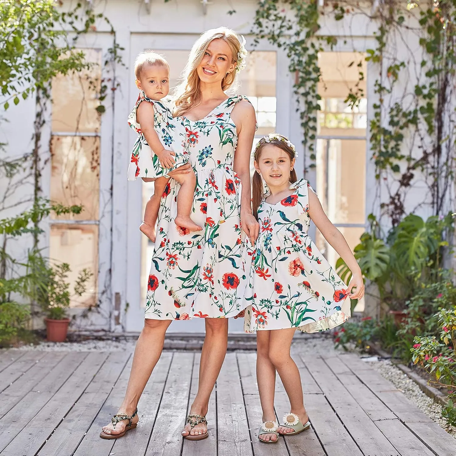 PopReal Mommy and Me Floral Printed Dresses Shoulder Straps Bowknot Chiffon Sleeveless Beach Mini Sundress