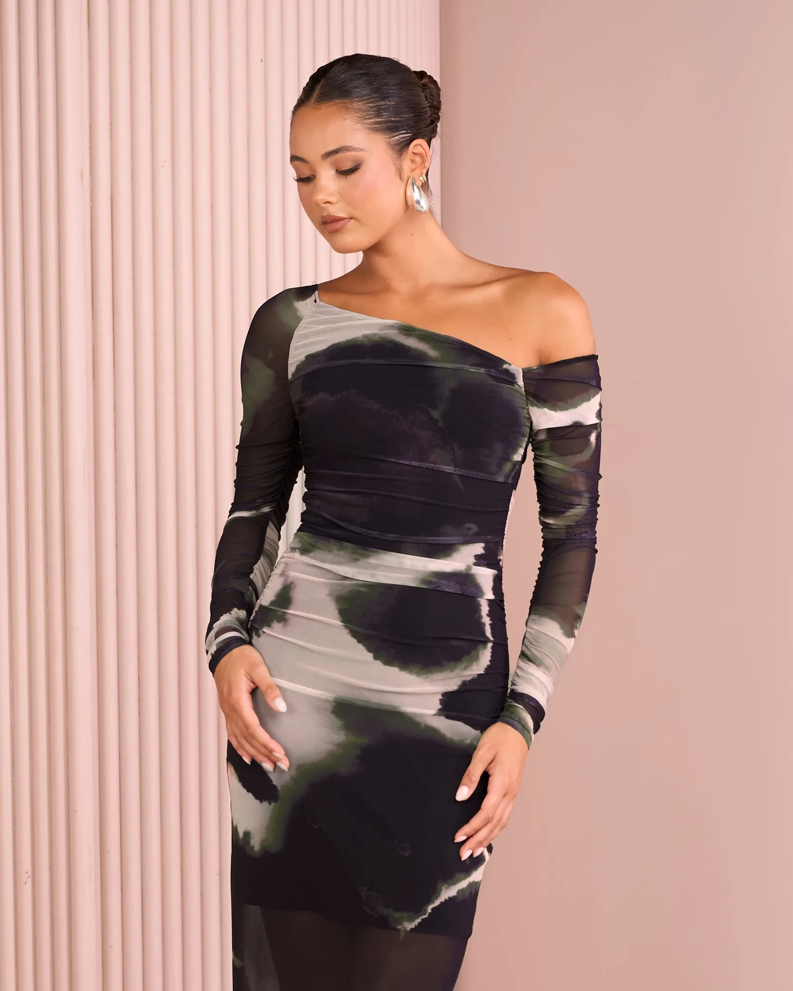 Queeko Off Shoulder Maxi Dress
