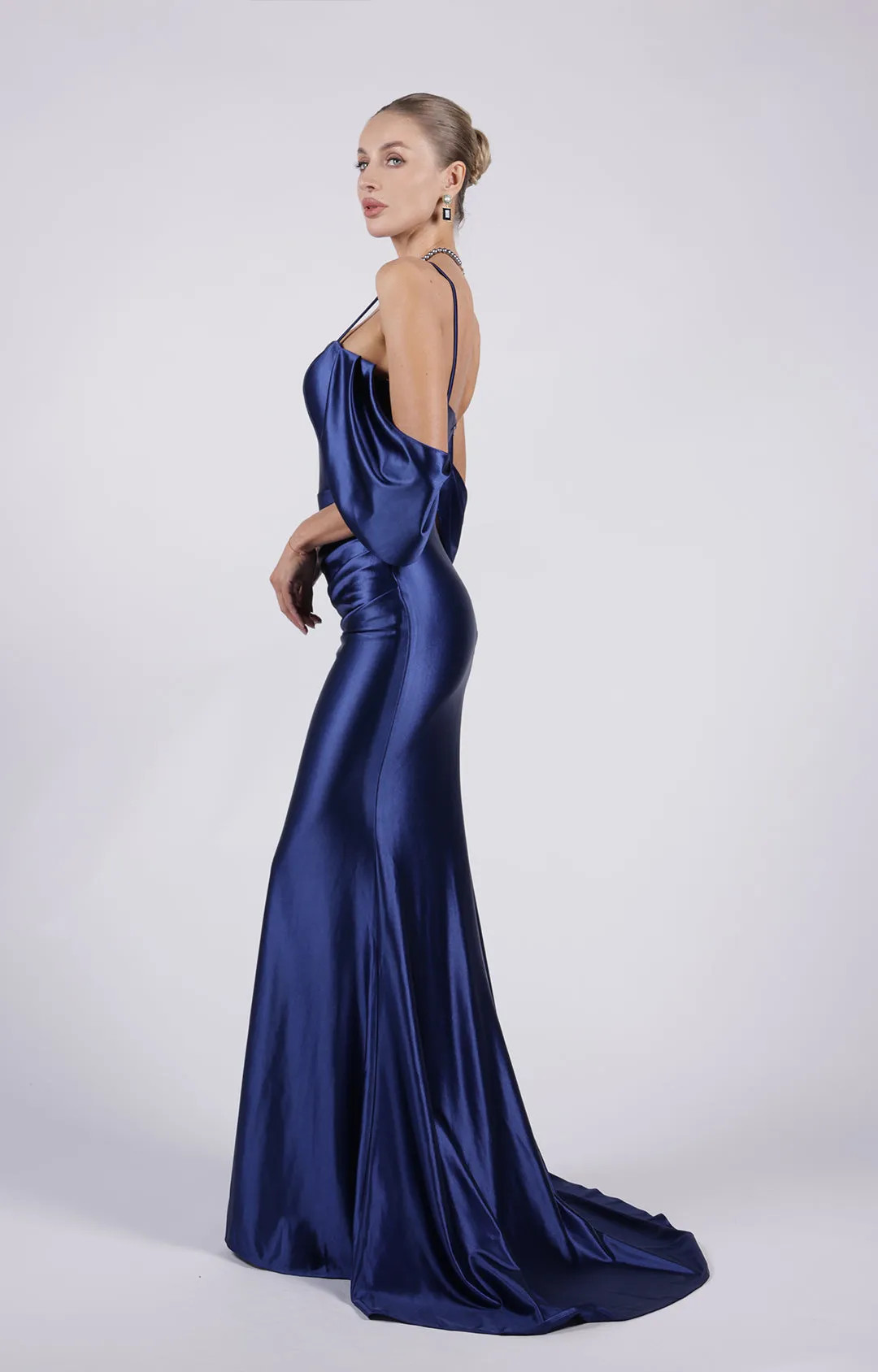 Sweetheart Off-Shoulder Pleated Satin Mermaid Evening Dresses