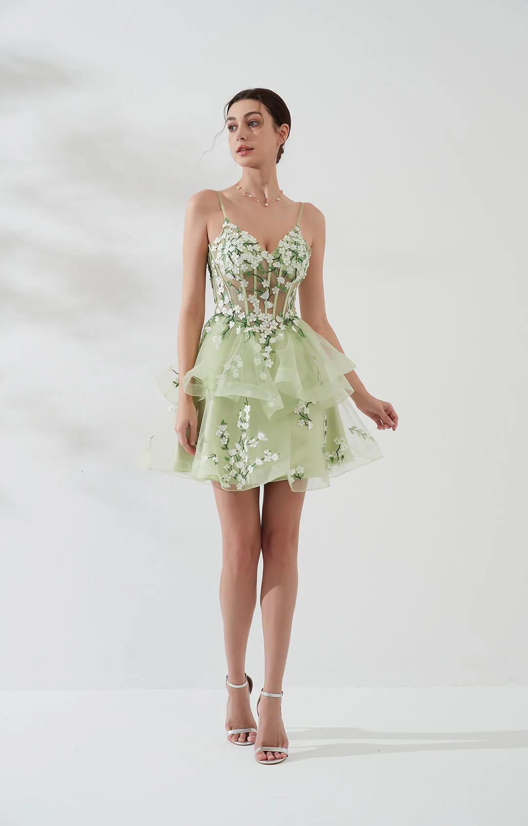 V- Neck Spaghetti Straps Embroidery Applique Puffy Short Dresses