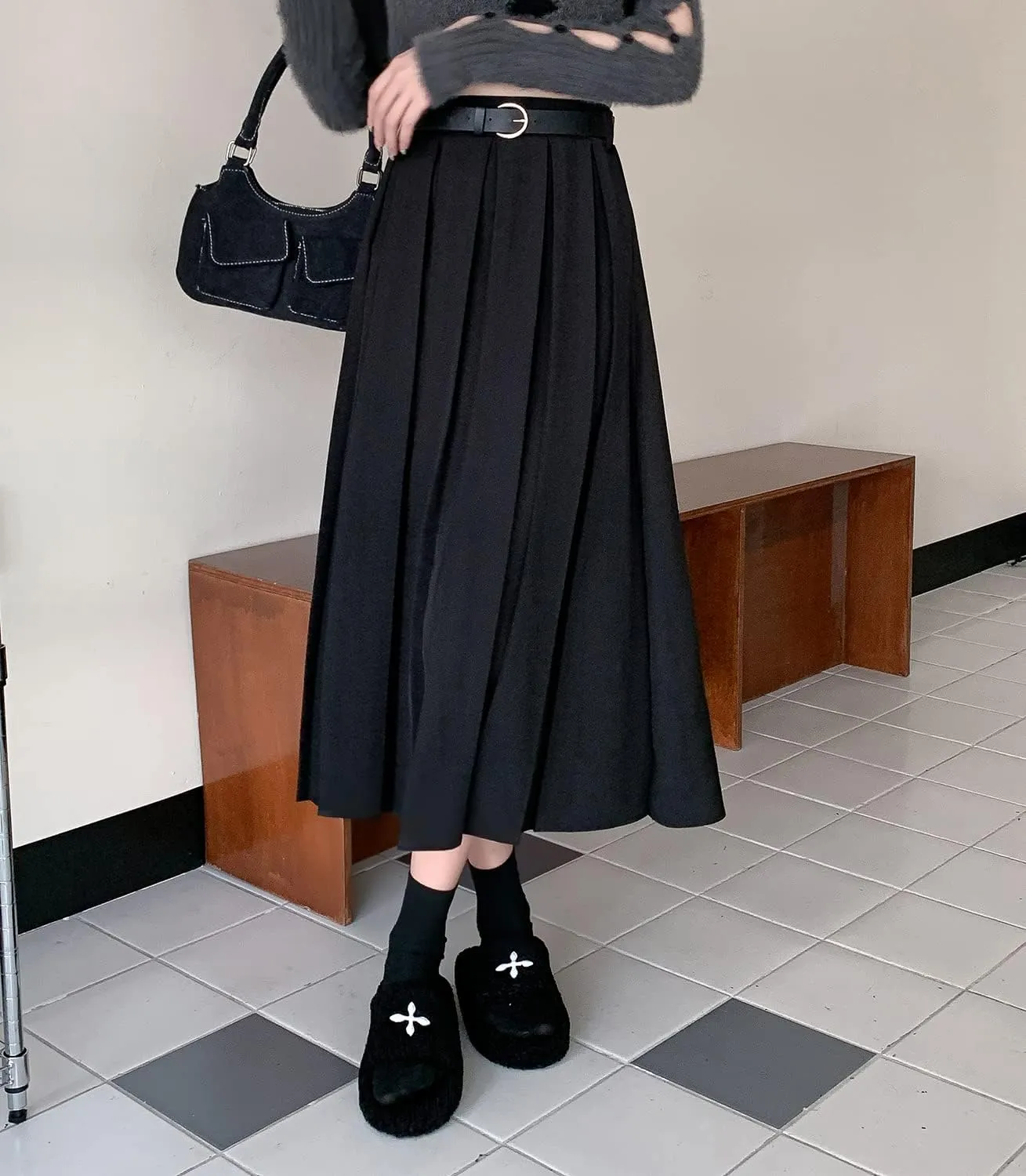 Women's Elegant High Waist Maxi Skirt A-Line Elastic Waist Winter Warm Flare Long Pleated Skirts with Belt